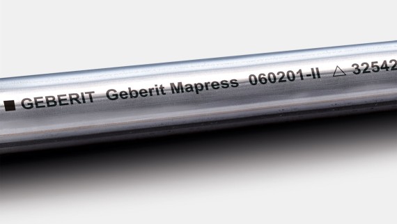 L’etichetta nera identifica il tubo CrNiMo Geberit Mapress Acciaio Inox