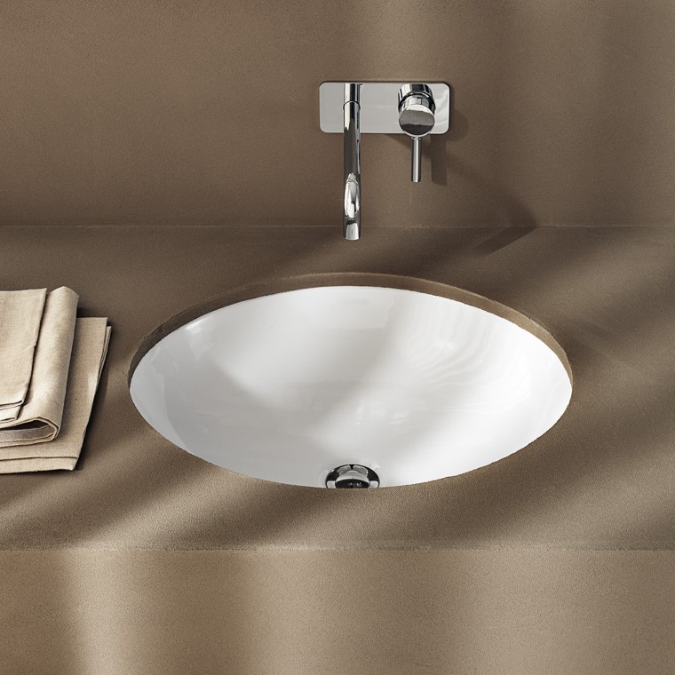 Lavabo con piano rettangolare per rubinetteria monoforo