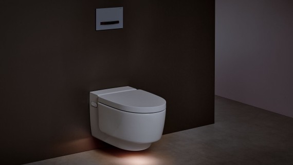 Geberit AquaClean Mera con luce di cortesia